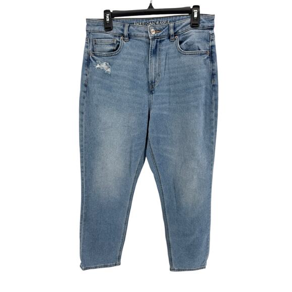 American Eagle Women's Blue Ligh Wash Mom Jeans Size 10 Short - Picture 1 of 5